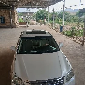 Toyota Avalon 2005