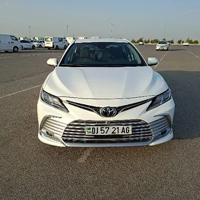 Toyota Camry 2022