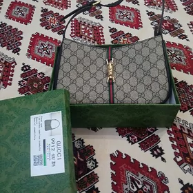 gucci sumka