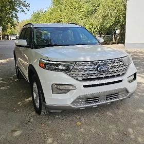 Ford Explorer 2022