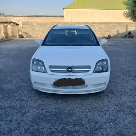 Opel Vectra 2004