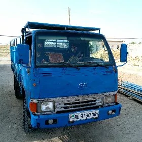 Mitsubishi Canter 1993