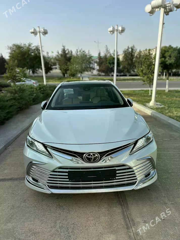 Toyota Camry 2022