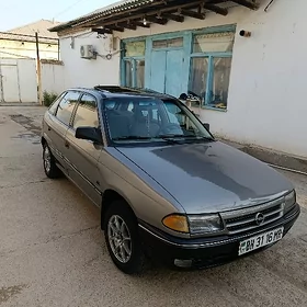 Opel Astra 1993