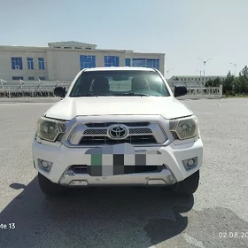 Toyota Tacoma 2012
