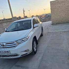 Toyota Highlander 2012