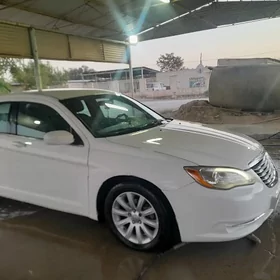 Chrysler 200 2012