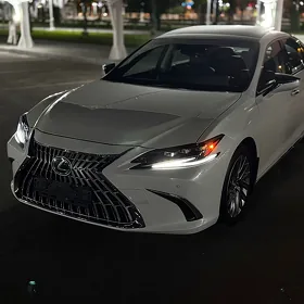 Lexus ES 350 2021