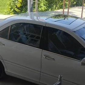 Mercedes-Benz 500E 2000