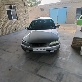 Toyota Camry 1999