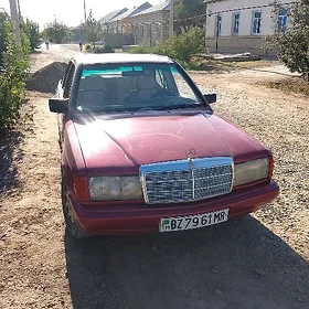 Mercedes-Benz 190E 1992