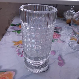 Хрустальная ваза