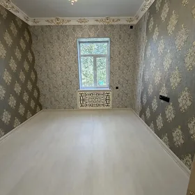Sentr 2/2 etaj 2 kom BEYIK Pot