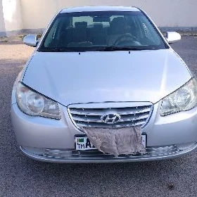 Hyundai Elantra 2010