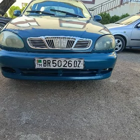 Daewoo Lanos 1998