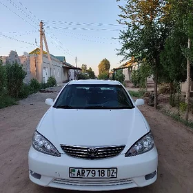 Toyota Camry 2005