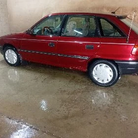 Opel Astra 1992