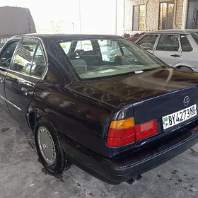 BMW 525 1989