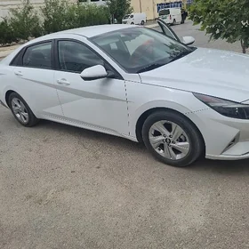 Hyundai Elantra 2021