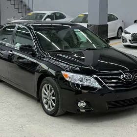 Toyota Camry 2011