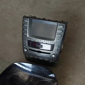 Televizor Lexus IS 2008