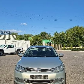 Volkswagen Jetta 2011