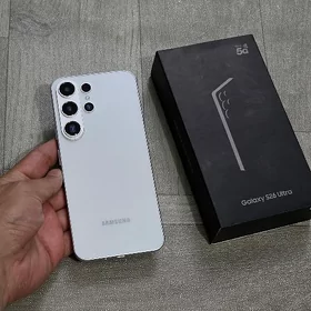 Samsung S26 Ultra. 12/512