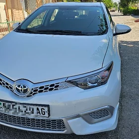 Toyota Corolla iM 2017