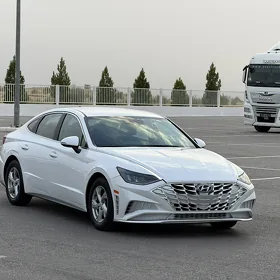 Hyundai Sonata 2022