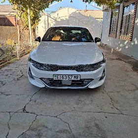 Kia K5 2022