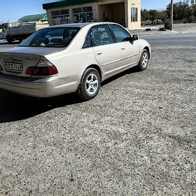 Toyota Avalon 2001