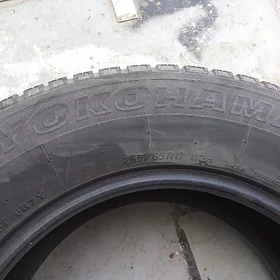 265/65 r17 YOKOHAMA