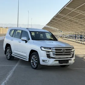 Toyota Land Cruiser 2024