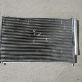 Corolla  14 radiator konsiner