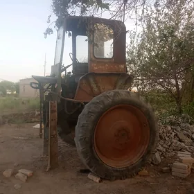 MTZ T-28 1987