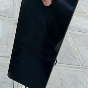 E60 monitor