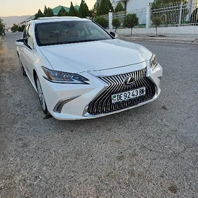 Lexus ES 350 2022