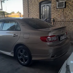 Toyota Corolla 2011