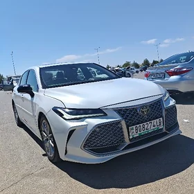 Toyota Avalon 2019