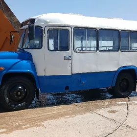 Gaz 53 1990