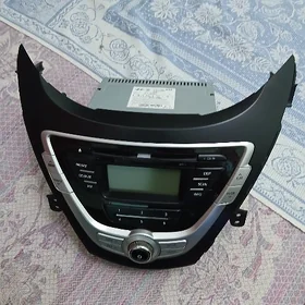 hyundai elantra magintafon