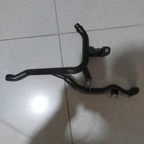 bmw e 60 pec trubka