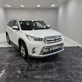 Toyota Highlander 2019