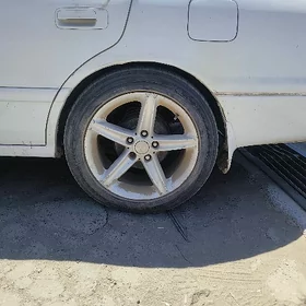 five-spoke 17 diska balon