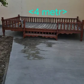 tapçan