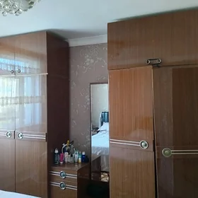 спальный гарнитур(без кровати)