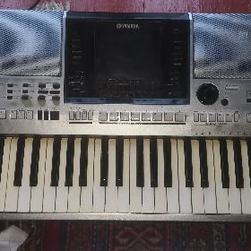 yamaha S900