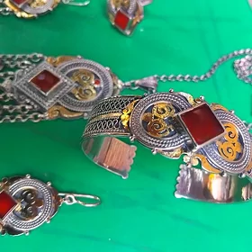 kümüş komplekt