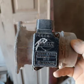 wozduh datcik 3.3 motor