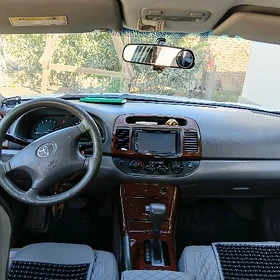 Toyota Camry 2005